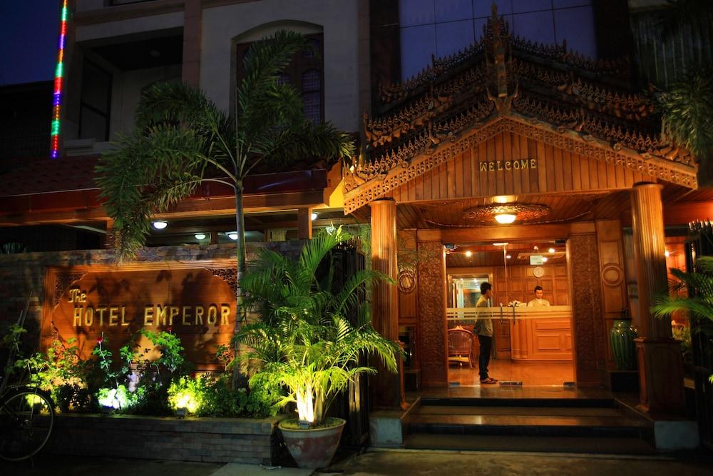 The Hotel Emperor Mandalay Eksteriør billede